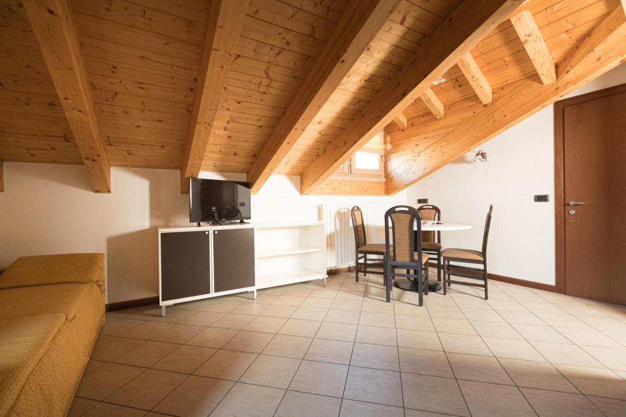 Chalet Kiara - Appartamenti Abar Ливиньо Екстериор снимка
