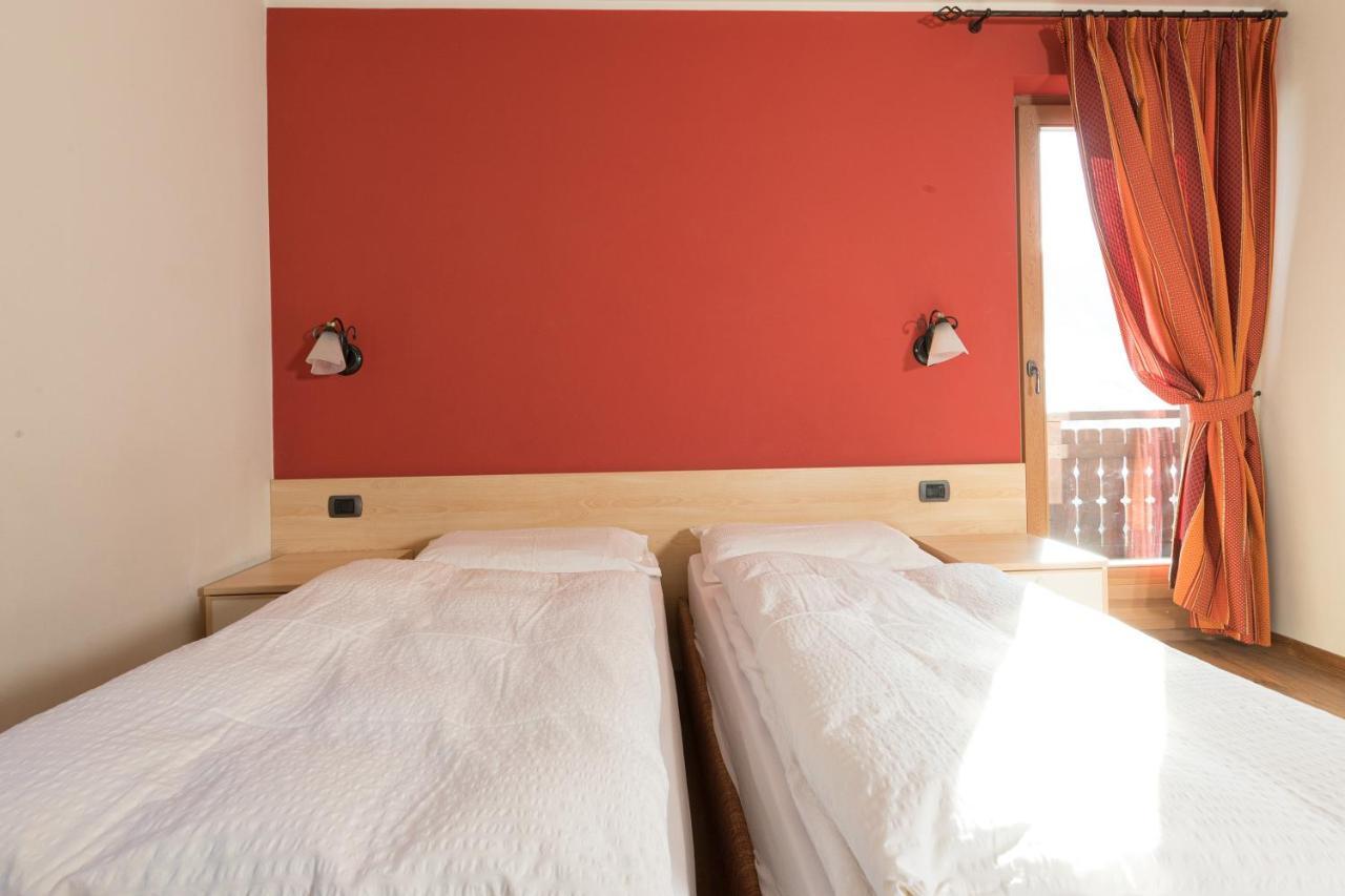 Chalet Kiara - Appartamenti Abar Ливиньо Екстериор снимка