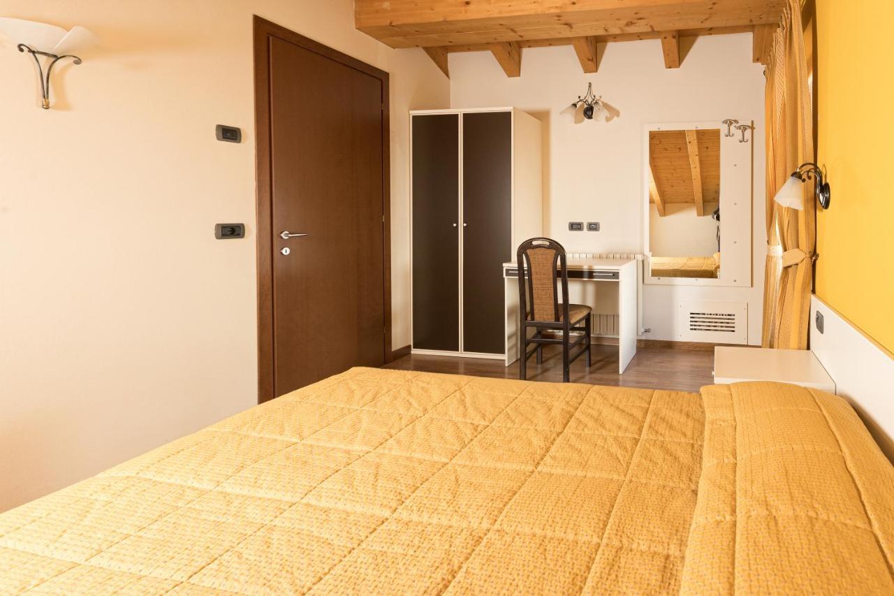 Chalet Kiara - Appartamenti Abar Ливиньо Екстериор снимка