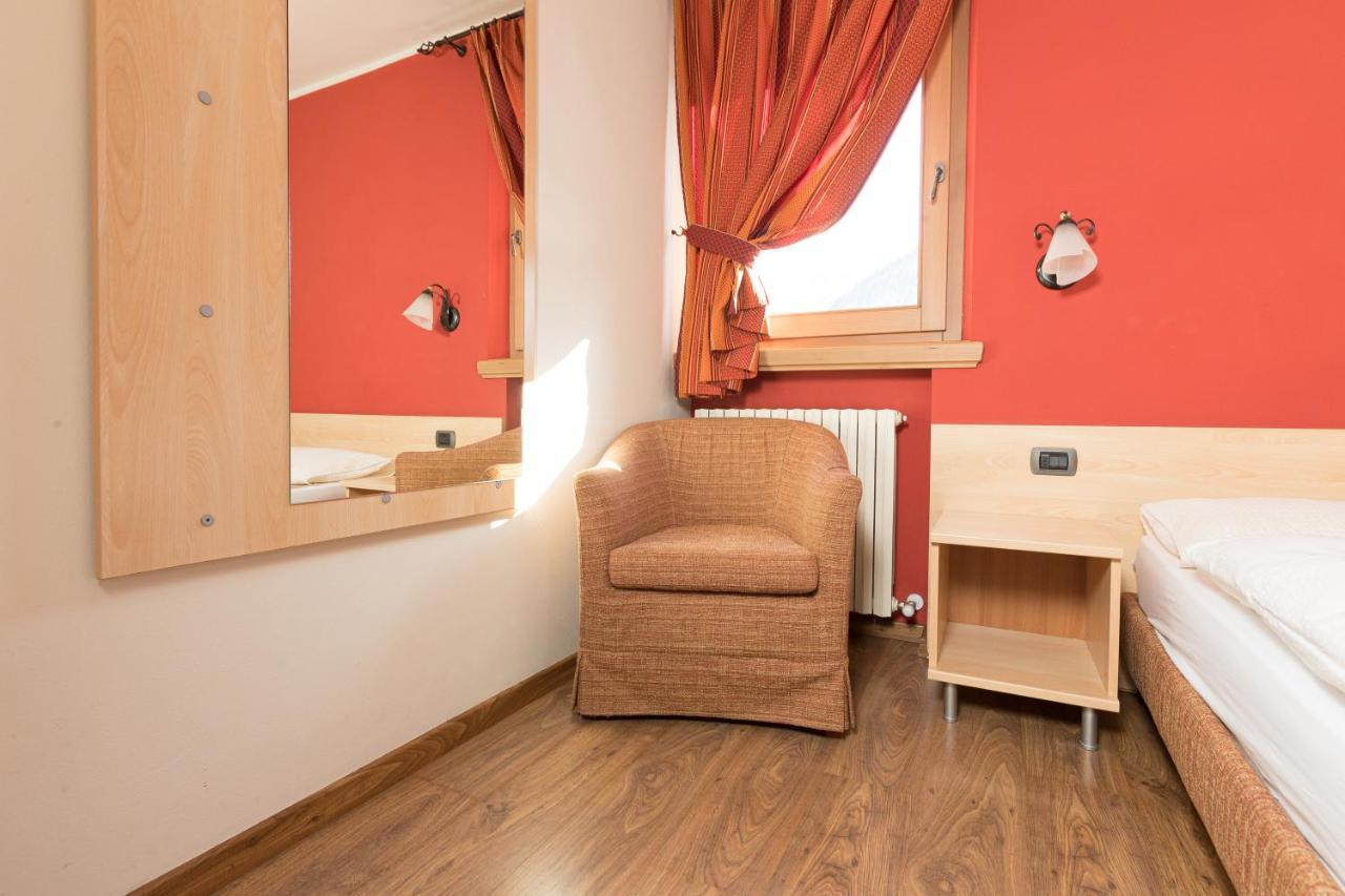 Chalet Kiara - Appartamenti Abar Ливиньо Екстериор снимка