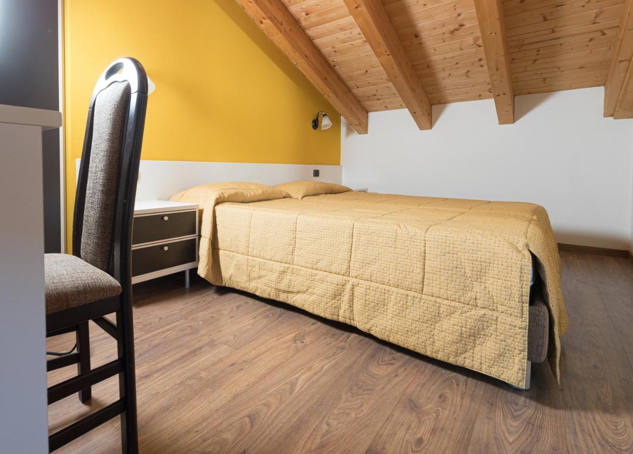 Chalet Kiara - Appartamenti Abar Ливиньо Екстериор снимка