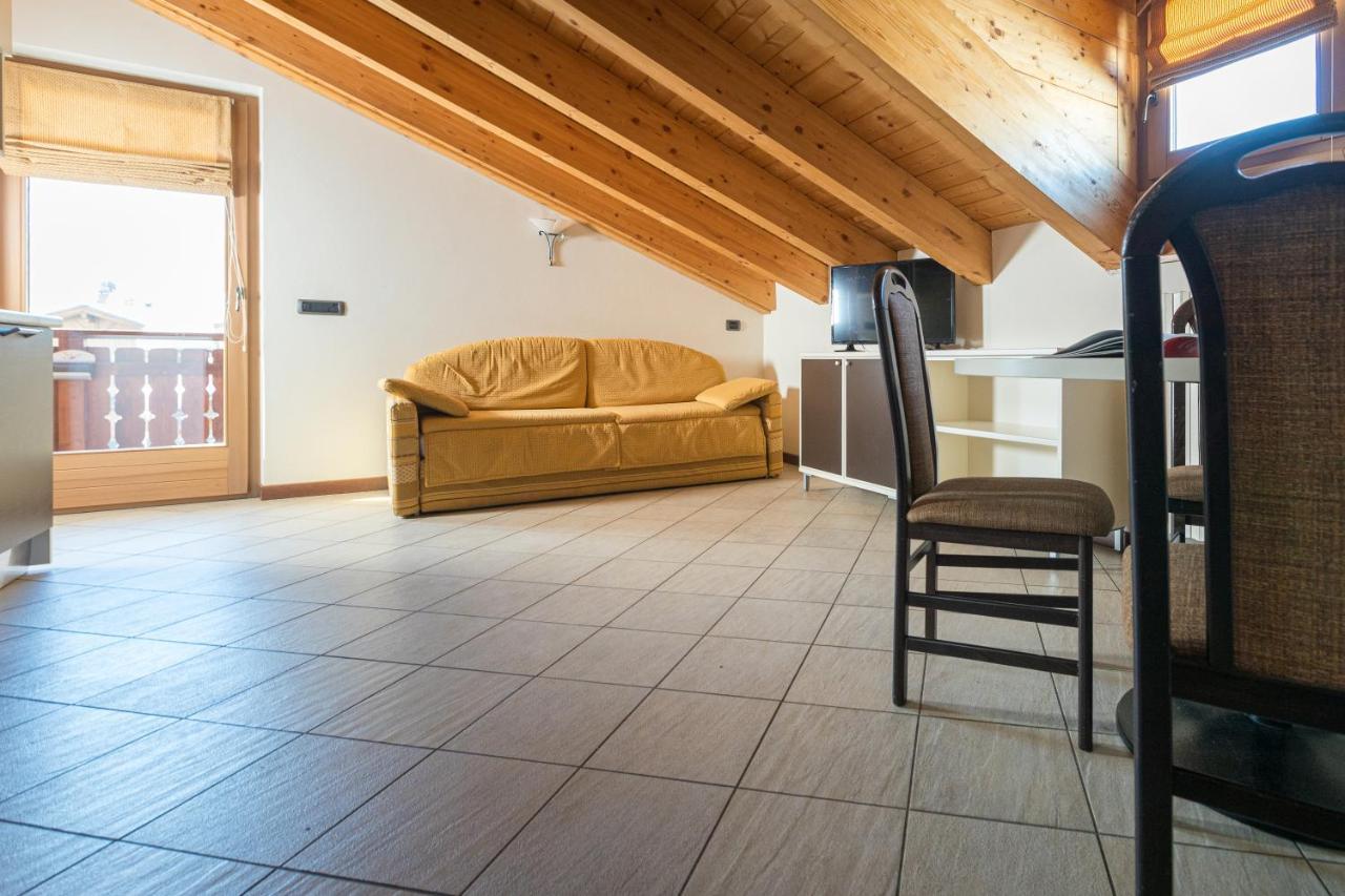 Chalet Kiara - Appartamenti Abar Ливиньо Екстериор снимка
