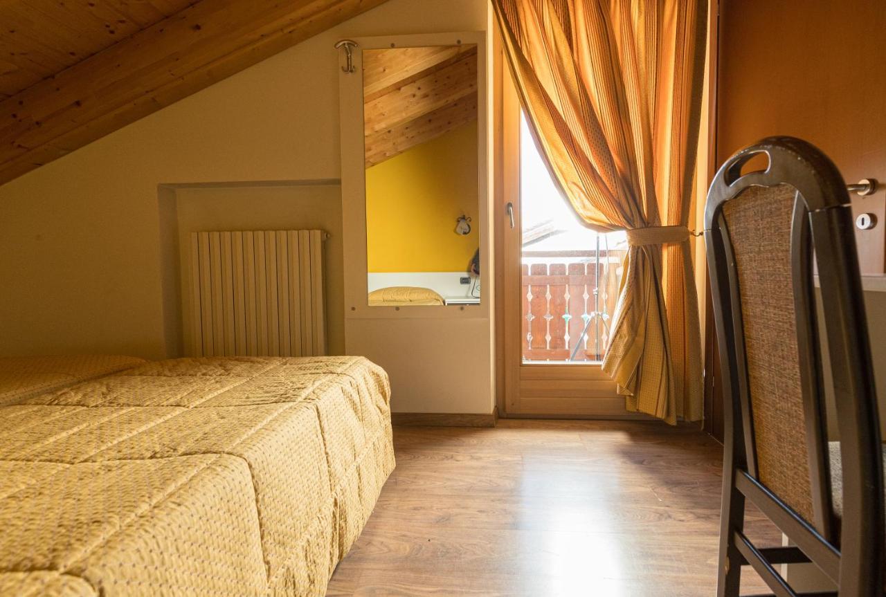 Chalet Kiara - Appartamenti Abar Ливиньо Екстериор снимка