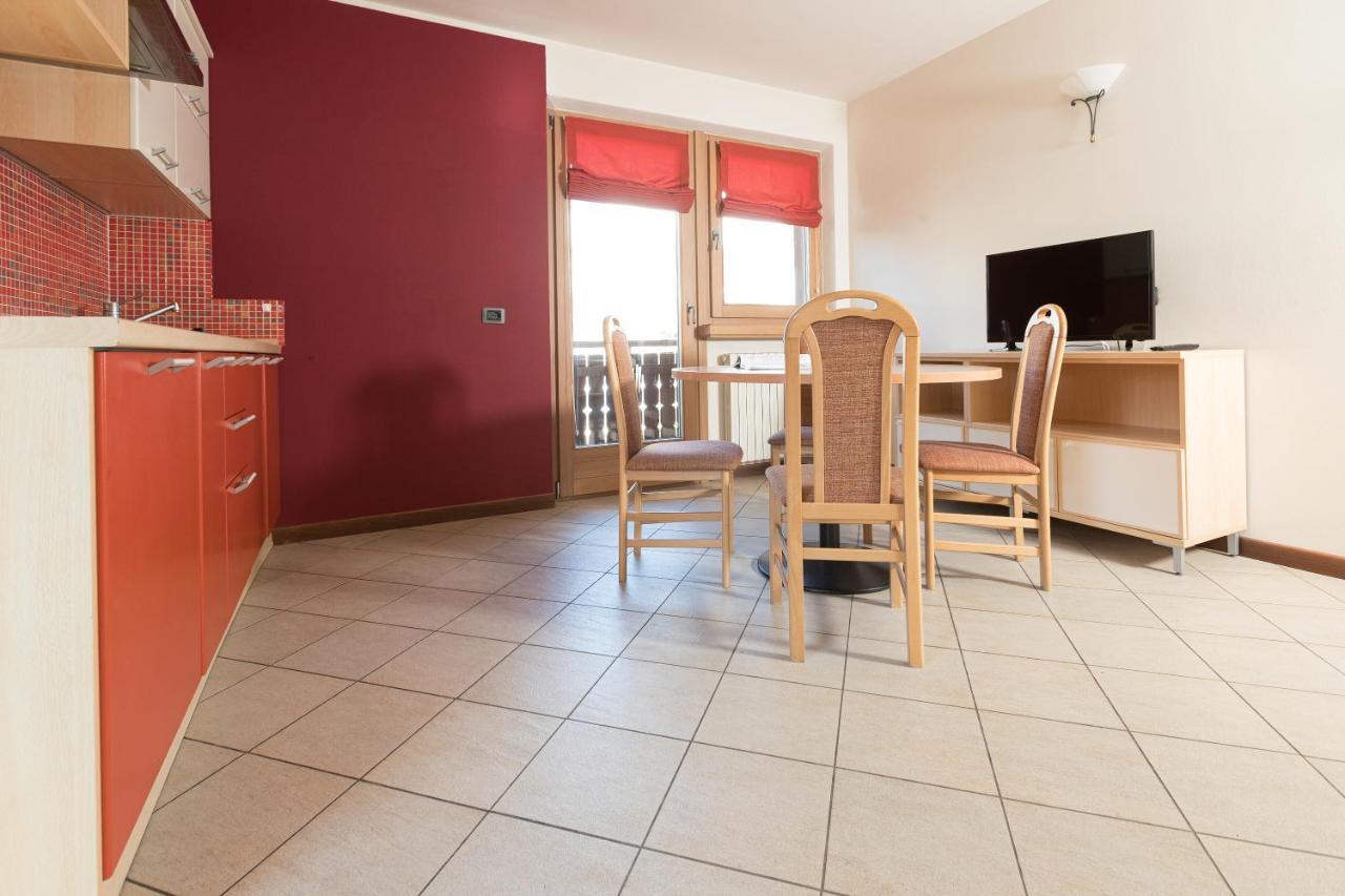 Chalet Kiara - Appartamenti Abar Ливиньо Екстериор снимка